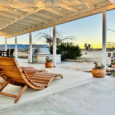 Ravens Nest Ranch, Fire Pit , Views, Near Jt Park! Villa Joshua Tree Kültér fotó